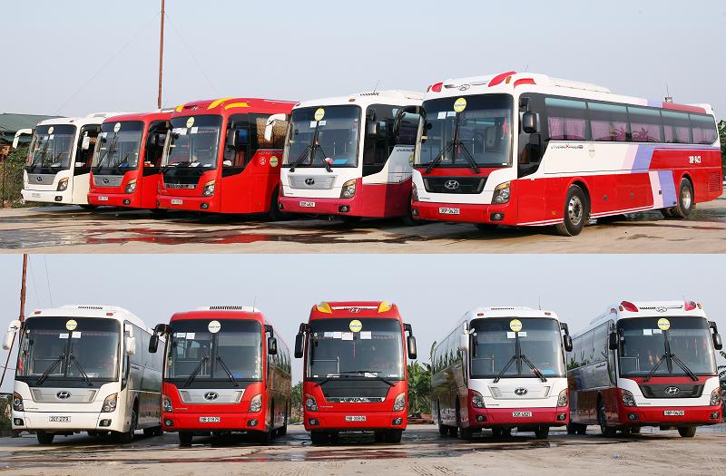 Xe 45 chỗ Universe
