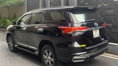 THUÊ XE FORTUNER THEO THÁNG